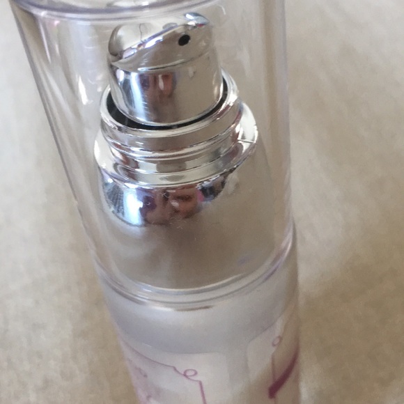 Night Cream - Picture 3 of 3